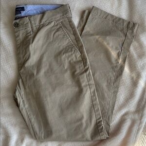 Tommy Hilfiger Men's Khaki Chinos